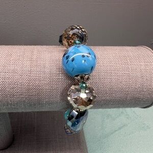 Chic Blue and Gold Beaded Bracelet